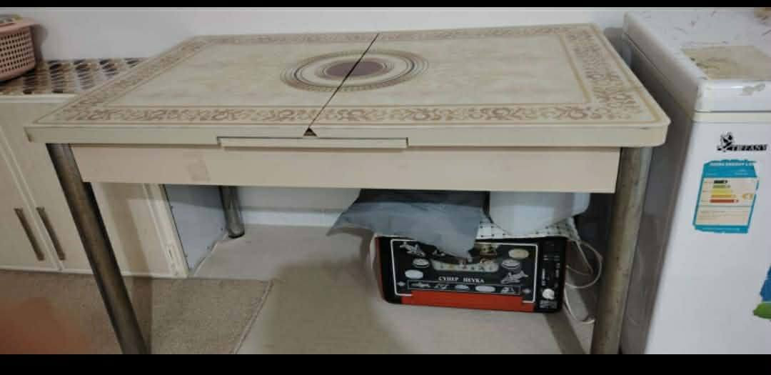 ئەمانە بۆ فرۆشتن لەکەلار هەمووی بێ عەیبە نرخی گونجاوە


**إذا كنت صاحب هذا الإعلان وتريد حذفه لأي سبب، رجاءا أرسل رسالة إلى الدعم الفني**