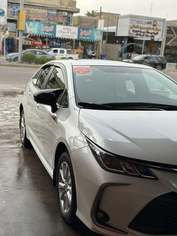 السلام عليكم ورحمة الله

تيوتا كورلا ساز 

موديل 23 على وضع الشركه برغي ممفتوح بيها 

كتلوكات الشركه 

فتحه سقف 

تبريد قطعتين 

حساسات امامي خلفي 

بصمه تشغيل 

شاشه ايباد 

محرك 1800 سي سي 

غلاف كشنات وارضيه وصندوق الاصليات 

تخم تاير 

شفقات

مطريات 

5ويل كب 

مري شفط 

وبعد مواصفات الساز معروفه وسياره على ايدي 

ماشيه 20000

***********
