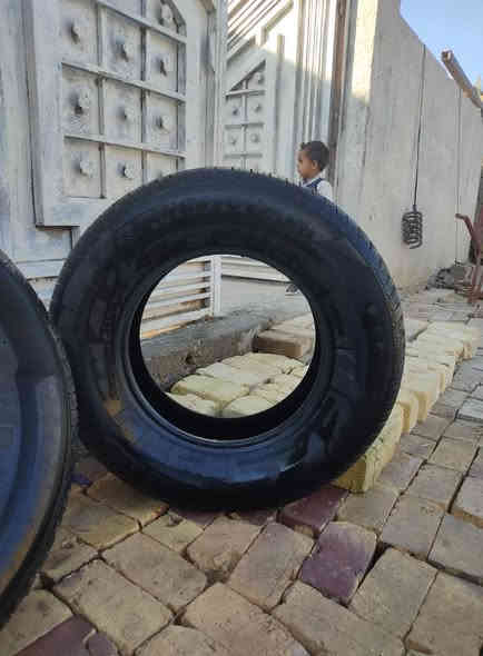 تخم تايرات صيني درجه اولى استعمال اسبوع فقط حجم 265,70,17 موديل 25للبيع السعر قيم من يمك بل يرضي الله للاستفسار ***********
