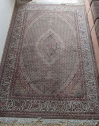 محفروة إيرانية • ٢×٣ • نظيفه