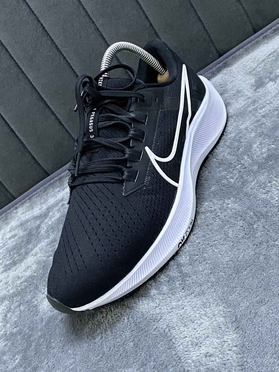 نايك زوم..اورجنال اصلى قياس ٤١..النضافة ٩٥/١٠٠ يوجد توصيل


**إذا كنت صاحب هذا الإعلان وتريد حذفه لأي سبب، رجاءا أرسل رسالة إلى الدعم الفني**