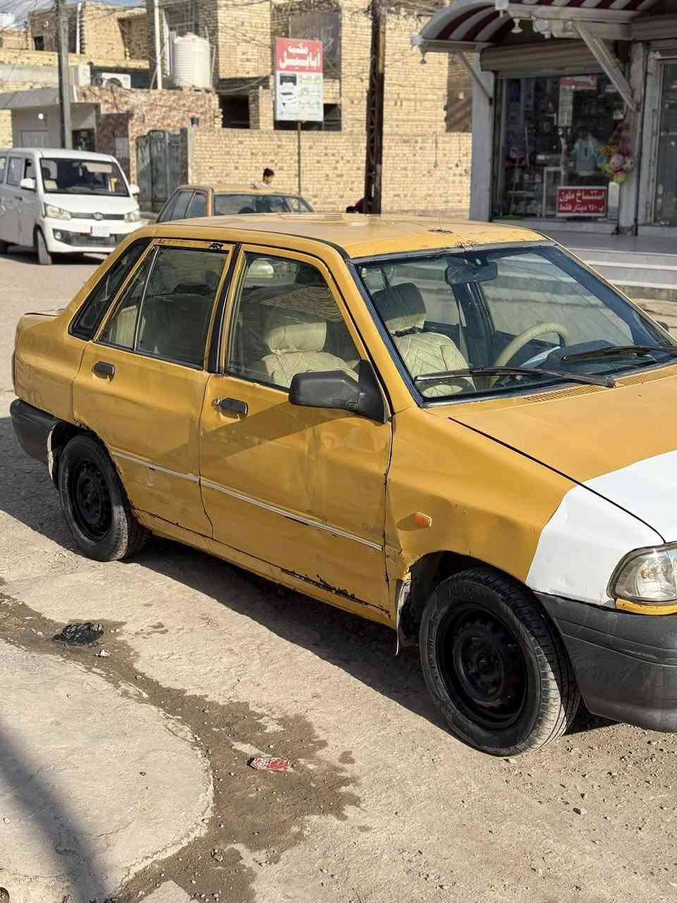 سلام عليكم سياره البيع موديل 11مكينه كير حداديه كفاله مشط حلو راعي سياره موجود سعر 14وبيه مجال شراي ينتصل ***********
