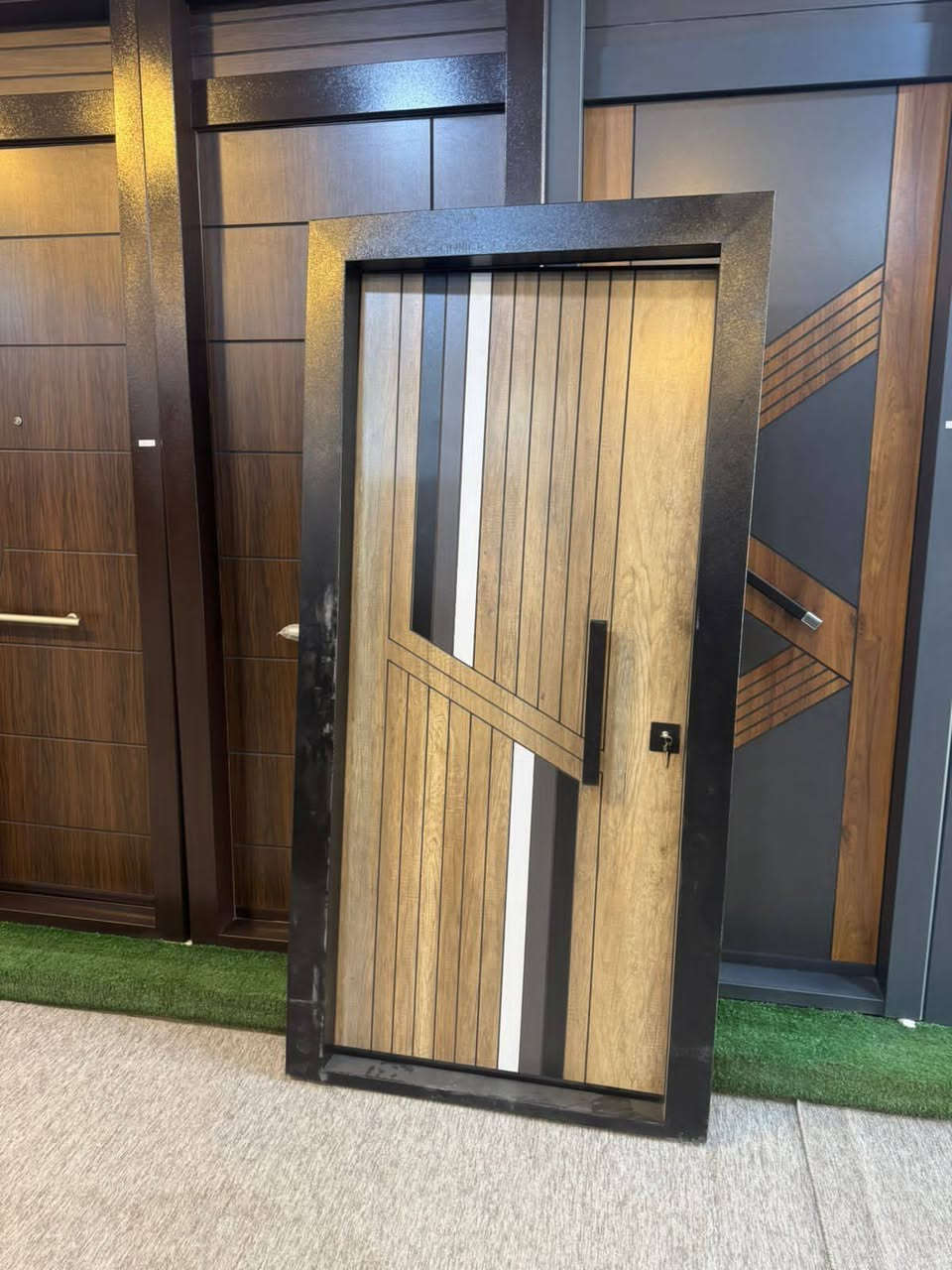 وصول ابواب شقق بلادي استفسار بخصوص. ابواب   ***********
