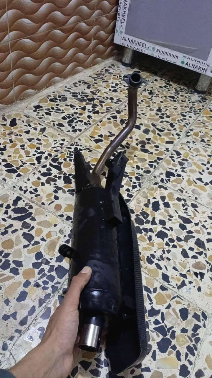 سلام عليكم صلنصه اف ام مال ماكس للبيع لواقيه كاربون فايبر شوفت عينكم نضافه نقطت لحيم مابيها صوت وصط يخبل صوتها ولمو شراي لا يدخل ويضل يعمل ب15قفل قفل قفل مكاني كربلاء حي العمال


**إذا كنت صاحب هذا الإعلان وتريد حذفه لأي سبب، رجاءا أرسل رسالة إلى الدعم الفني**