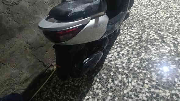 دراجه للبيع السعر 800 وبيها مجال نحب ينتصر على هذا ***********الرقم
