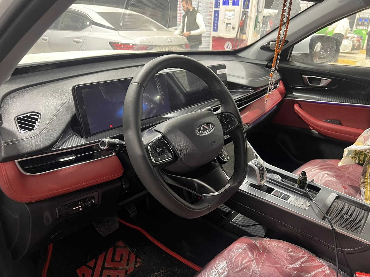 ‏السلام عليكم ورحمه الله
‏شيري تيگو 7 برو (Plug-in Hybrid 2024)🤍🔥 
‏🪪 رقم بغداد شبه مميز باأسمي تحويل مباشر
نظام Plug-in Hybrid (بنزين + كهرباء)
أوضاع قيادة (EV / Hybrid / Sport / Eco)🔌 إمكانية القيادة على الكهرباء فقط مقاعد جلد⚡ مقاعد أمامية كهربائية🔥 تدفئة مقاعد شاشة وسطية كبيرة شاشة عدادات رقمية كاملة نظام معلومات وترفيه ذكي Apple CarPlay/ 🤖 Android Auto🔋 شحن لاسلكي 
‏🛡️ ضمان شركة السراب 6 سنوات أو 200 ألف كم.                  
‏السعر  190
‏مكان تواجد السيارة: بغداد الغزالية 

 للأستفسار ‏ ***********
