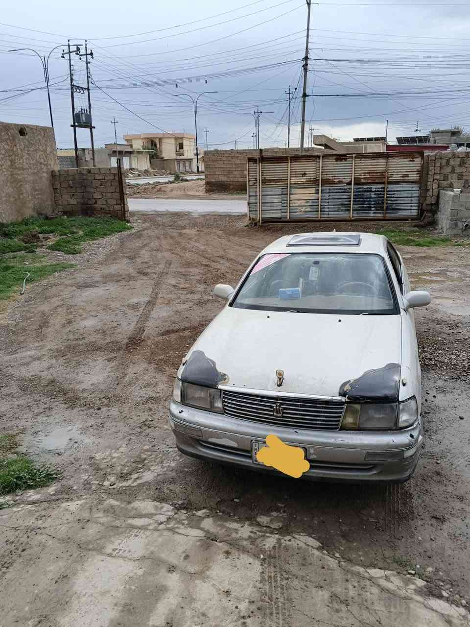 السلام عليكم سياره بطه للبيع
رقم كركوك سنويه ل28 صدر نص عمر تواير فوك نص العمر مبدل 
جاملق وباب الامامي محرك شرط كير شرط شرط التحويل السعر 48وبيها مجال الخاص مفتوح  المكان الشرقاط 
 *********** ه
