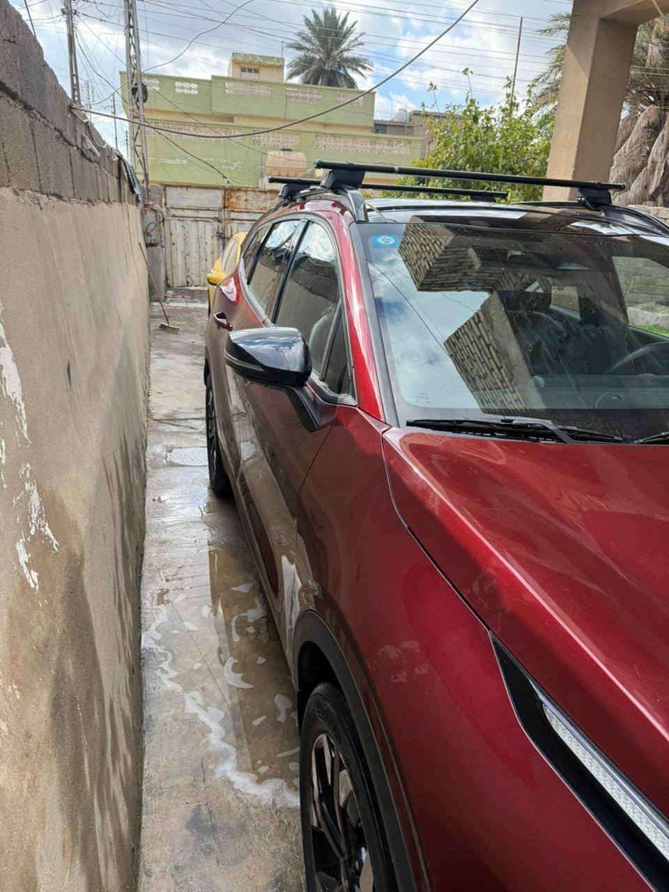 ‏2023 Kia Sportage X Line
كيا سبورتج إكس لأين دخول

موديل 2023  ‌‎
 (4) سلندر محرك 2500       
فول  موصفات    
عداد المسافه:17 ميل 
مواصفاتها :
.بصمة  
 شاشة كبيره لمس
كاميرا دوارة 
رادارات  /رادار جانبي /رادار خلفي
 حساسات خلفي 
خرائط 
 كشنات تدفة‏ 
 كشنات جلد .
 دفع رباعي فور ويل
نزول منحدرات                                                    
كشنات كهرباء
.تبريد قطعتين 
.اوتوهولد .  
ويل كروم 
مسجل ناطق
بلوتوث USB ابل كار بلاي والاندروير . 
 حاجب ليد
.نقطه عمياء
.اشاراة بالمراياة الجانبيه                                     
. فول تحكم ستيرن                                             
. كير أوتو + عادي.                                              
-اوتو بريك.                                                         
. بريك بصمة.                                                      
‏Led .+  زينون
.شحن اللاسلكي                                                            
. ‏داخل اسود جلد 
. نضام قياده اربعة
. مثبت سرعه
. تحديد مسار 
. دمامات صوت  
.لايت بلادي Led +  زينون ‏دبل زينون اصلى . 
. رادار الخطوط البيضاء 
‏.شاشة إلكترونية
 تشغيل عن بعد 
‏-AUTO HOLD
‏Auto start 
مكان السياره بغداد 
مكفولة كفاله عامة حادث فقط تاير ***********
السعر 235 وبيها مجال بسيط
