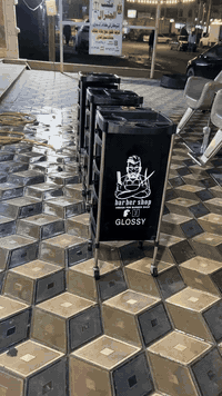 السلام عليكم غراض للبيع مكاني بغداد حي اور بس الكراسي يرادلهن ترتيب بسيط ***********
