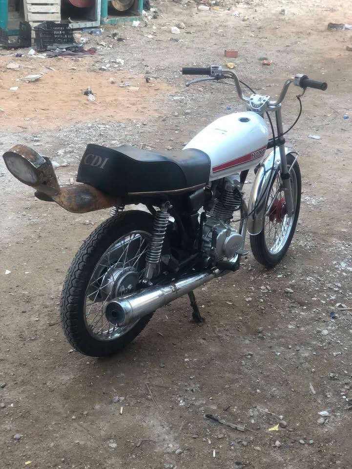 السلام عليكم اخوان للبيع دراجه نامه شلامجه تعمير 2025 مصارلها شهرين من معمره دراجه بعدها نضيفه الاستفسار خاص او ع هذه الرقم ***********
