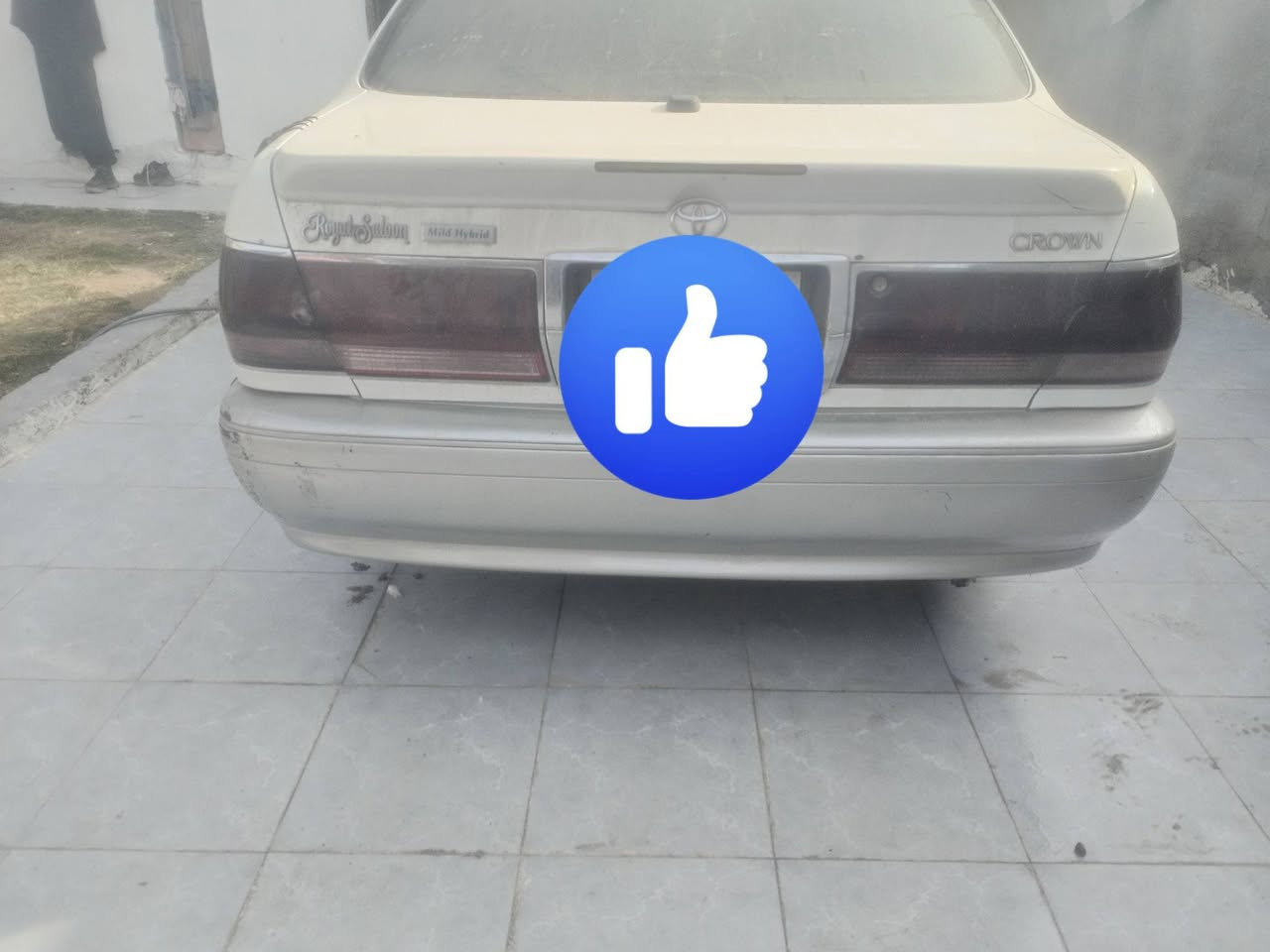 ملكه كراون جديد كرتون 3دكم السيار جاهزة من كل النواحي تبريد شغل تخم تاير جديد رقم شمالي سنويه السيارة جاهزة من كل النواحي 2028 احلى من الصور السعر 34 الاتصال علا ***********
