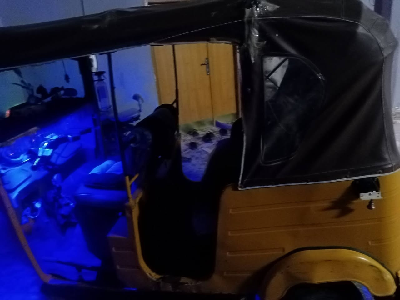 ١٩شهر٤اوراق السعر 4ونص نجف بيهاتلحيضات قليله


**إذا كنت صاحب هذا الإعلان وتريد حذفه لأي سبب، رجاءا أرسل رسالة إلى الدعم الفني**