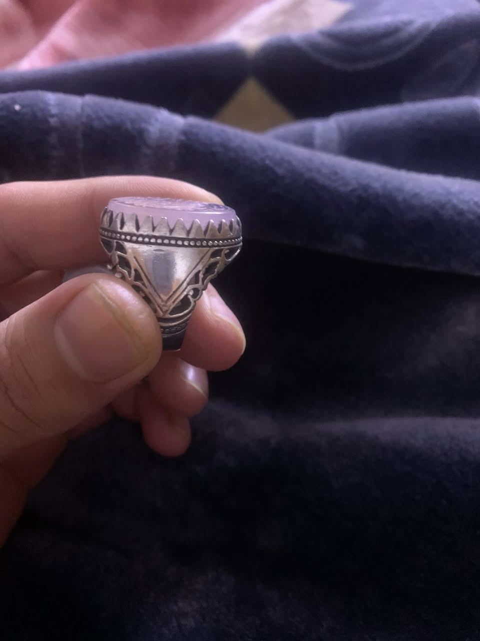 البيع عقيق يماني مخطوط السعر 50الف مكاني مدينت الصدر رقم ***********
