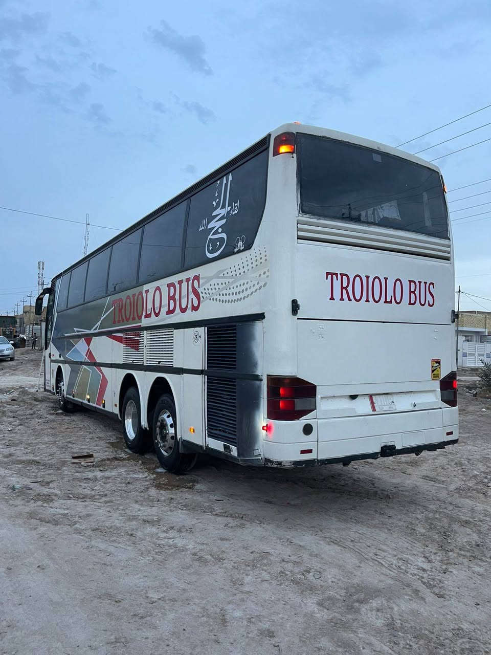 سلام عليكم من رخصت الادمن
للبيع او مراوس سياره زغيره الفينيه سنكل رقم مارسدس 2001 تحويل تستلم انكليزي 
حداديه تخم تاير تبريد شبح الجبير كير 4 ب4 اكسن مكينه كفاله جاهزه للعمل للاستفسار
***********
***********
