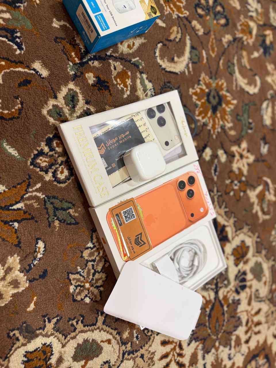 ايفون 17 برو ماكس 256 نسخه الشرق الأوسط 
شريحه سيمكرت منفذ
لونه برتقالي 
جهاز مغلف نانو سيراميك بالكامل
وبي لاصق شاشه اصلي 
وبي عدسات اصليه للكامرا 
وكفر وياه اصلي ماركه شفاف
وياه شاحنته وراس شاحن اصلي ابل 
وكارتونه وملاحقاته كامله 
جهاز مشحون 40 مره فقط 
جهاز سعره مليونين و200 
مكاني بصره شارع الوفود 
مو شراي لأ يتبعني ويكسر بسعر 
فقط شراي يراسل رجاءا


**إذا كنت صاحب هذا الإعلان وتريد حذفه لأي سبب، رجاءا أرسل رسالة إلى الدعم الفني**