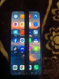 هواوي وأي ٦ اس ذاكره ٦٤ فقط هاذا خط بي ممئثر عل لمس سعره ٤٠ مستجعل علي...