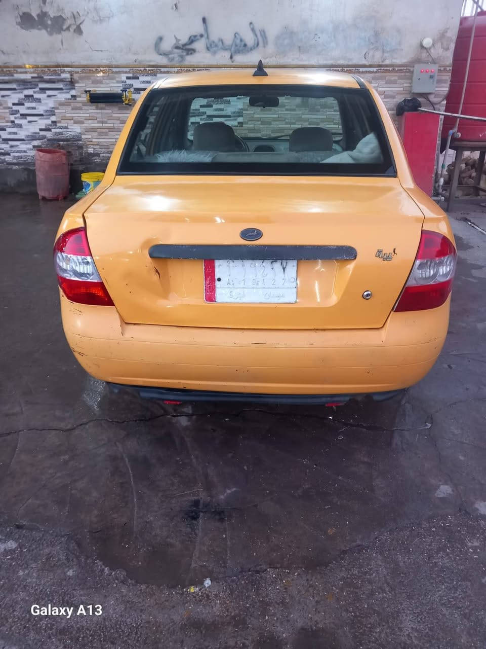 طيبه 2016 مكفوله كير ومكينه وحداديه وصدر وتخم تاير تبريد ثلج كهربائيته كله شغاله لا ضربه ولا تبديل راعيه بل عماره السنوية لل 2027 مصفره السعر 33 وبيه مجال قليل اتصل ***********
