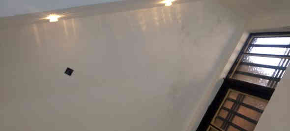 دار للبيع مساحته 150 متر 🟥 نظيف بناء حديث غير مسكون🟦 يحتوي على غرفتين نوم وهول ومطبخ واستقبال وصحيات داخلية وخارجية وگراچ 🟥
⬅️مبني من الطابوق 🔳
⬅️السقف صب كونكريت 🔲
⬅️الأرضية والجدران سيراميك 🟦
⬅️بناء درجة اولى وترتيبات🟥
السعر//67 مليون قابل للتفاوض 🔲
العنوان//كوت-- حي الحكيم الاولى-- شارع علاء غريب قرب الكورنيش🟦

         ***********************
للاستفسار الاتصال على الارقام التاليه 

📳📳*********** 📳📳
📳📳*********** 📳📳
📳📳*********** 📳📳
مكتب دلالية اهل الديرة للعقار ،🏨
