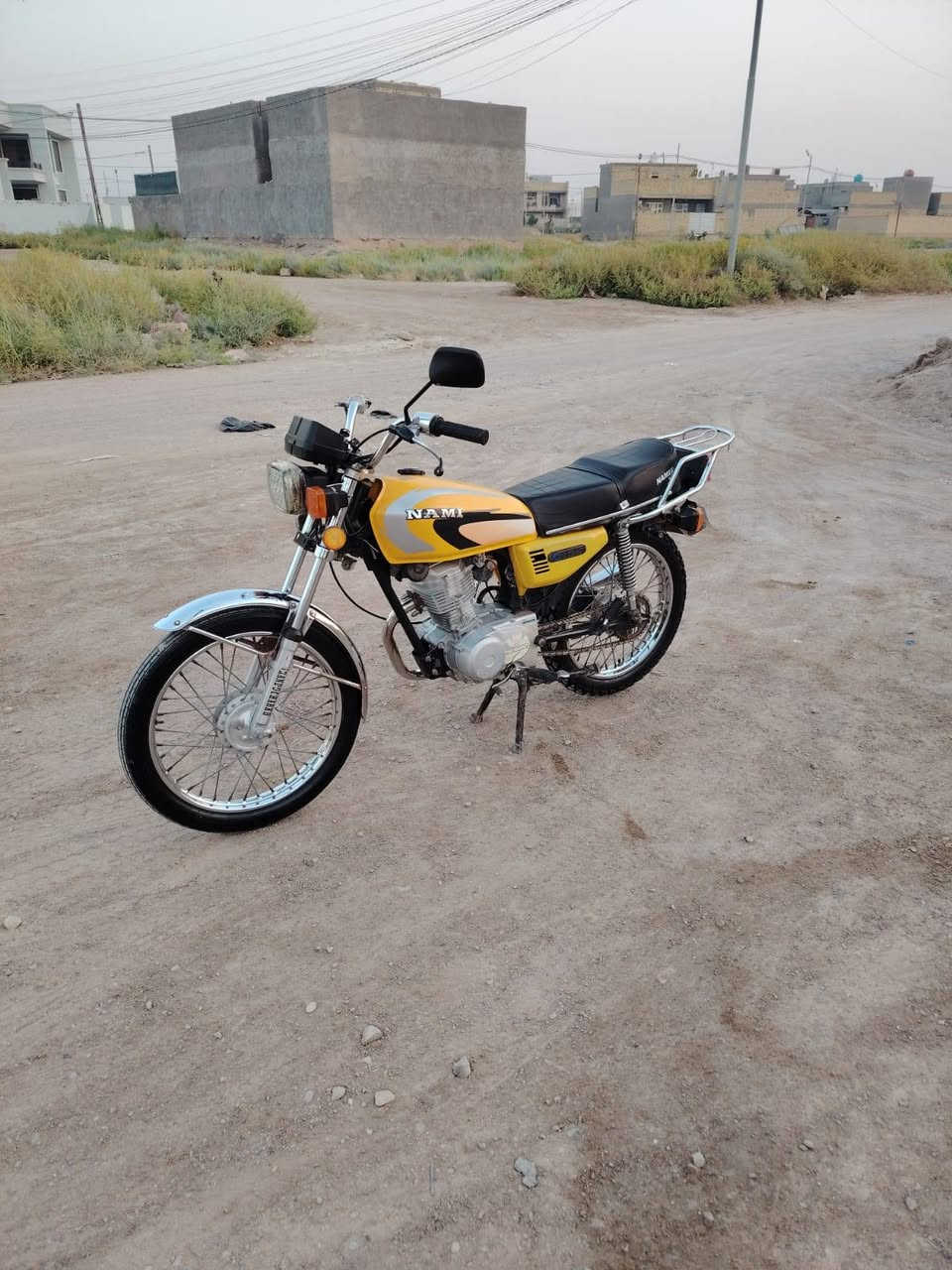 السلام عليكم دراجه اربعه قير 2020 اصولي الدراجه جاهزه وكل شيء ما بيها دراجه ماكينه نظيفه ما مفتوحه دراجه حلوه وخير من الله تجيب عينك تفحص وتشوف والسعر 650 وفيها مجال الفيسبوك مسدود عنوان واسط كوت الجديده والاستفسار على هذا الرقم***********
