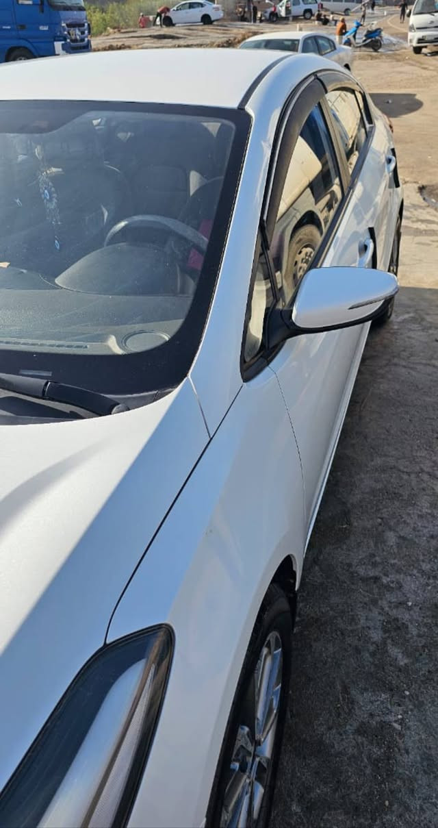 بسم الله الرحمن الرحيم
سيراتو 17خليجي

 اربيل 
ماشيه ١٤٨ الف
السنوية بأسمي تنتهي 28
لون صدفي مكفوله

مجفته تجفيت وكالة مضبوط

مكاني البصرة 

السعر[  129]
وتساب
***********
