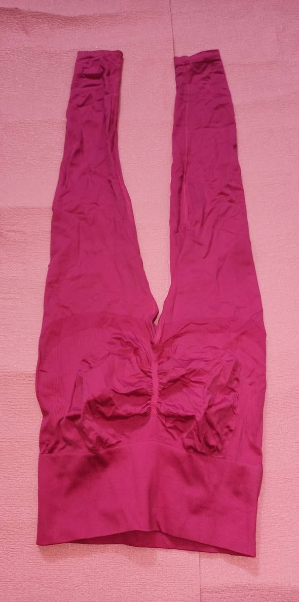 وبعد عندي تنورات ولباسات ممصورتهن اغله قطعه عندي ب 3الف هيه دشاشه ام شال البقيه كلهن عله الف والفين جديد جديد جديد 
تريدهن تراسلني


**إذا كنت صاحب هذا الإعلان وتريد حذفه لأي سبب، رجاءا أرسل رسالة إلى الدعم الفني**