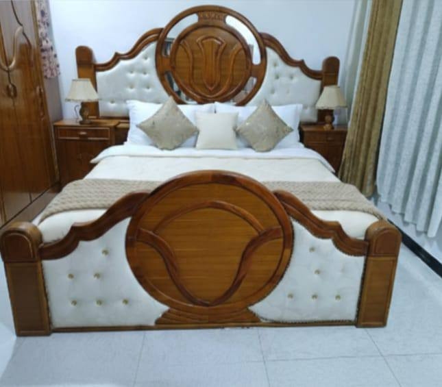 غرفه نوم اخشاب نظيفه للبيع
سعرها/ مليونين وبيها مجال 
 العنوان/ بابل قضاء الهاشميه 
اي سؤال او استفسار توصل على هذا الرقم بي واتساب 
***********
