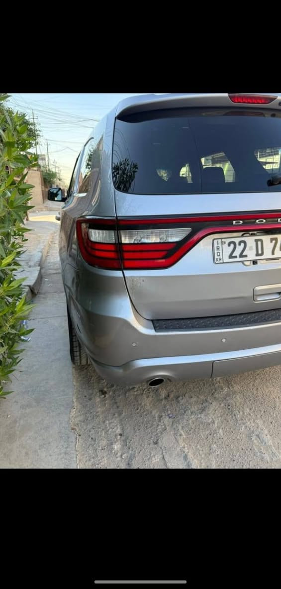 سلام عليكم
للبيع او مراوس 
دورنكو موديل 2020(GT)  رقم اربيل 
 هزه ورقم جديد سياره جديده
بمعنه كلمه 🚕
حاادثه جاملغ وبنيد بدون دواخل فقط 
 السعر 210  بيه مجال
المواصفات/:
1.  محرك 6 سلندر 3600 مكفواله
+كير كفاله 
2.لون السيارة رصاصي 
3.  حساسات خلفيه  
4.  بصمة 
5.  بصمة أبواب امامية
6.  تشغيل عن بعد 
7.  ويل كب حجم20. التايرات  جديده
8.  مانع تزحلق (انزلاق) ABS .
9.  شاشة
المكان بغداد البلديات
رقم الهاتف ***********
