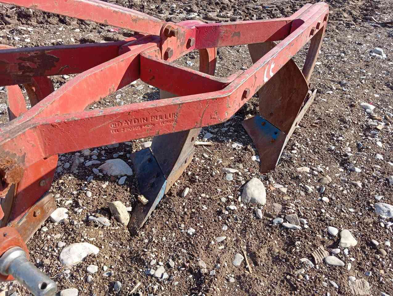 ئەم گاسنە ڕەقەم ۱٤ی کورتە بۆ فرۆشتن نرخی کۆتای ٥گەڵایە
شوێن هەڵەبجەی تازە دو لەحیمی هەیە
***********
