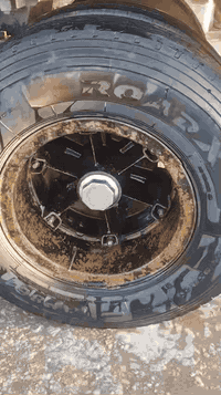 السلام عليكم تخم تاير تخم برماغ تخم ويالهت تخم اطوكه تخم طاسه للبيع او مراوس ب 22 ونص 
*********** 
*********** عنون كربلاء
