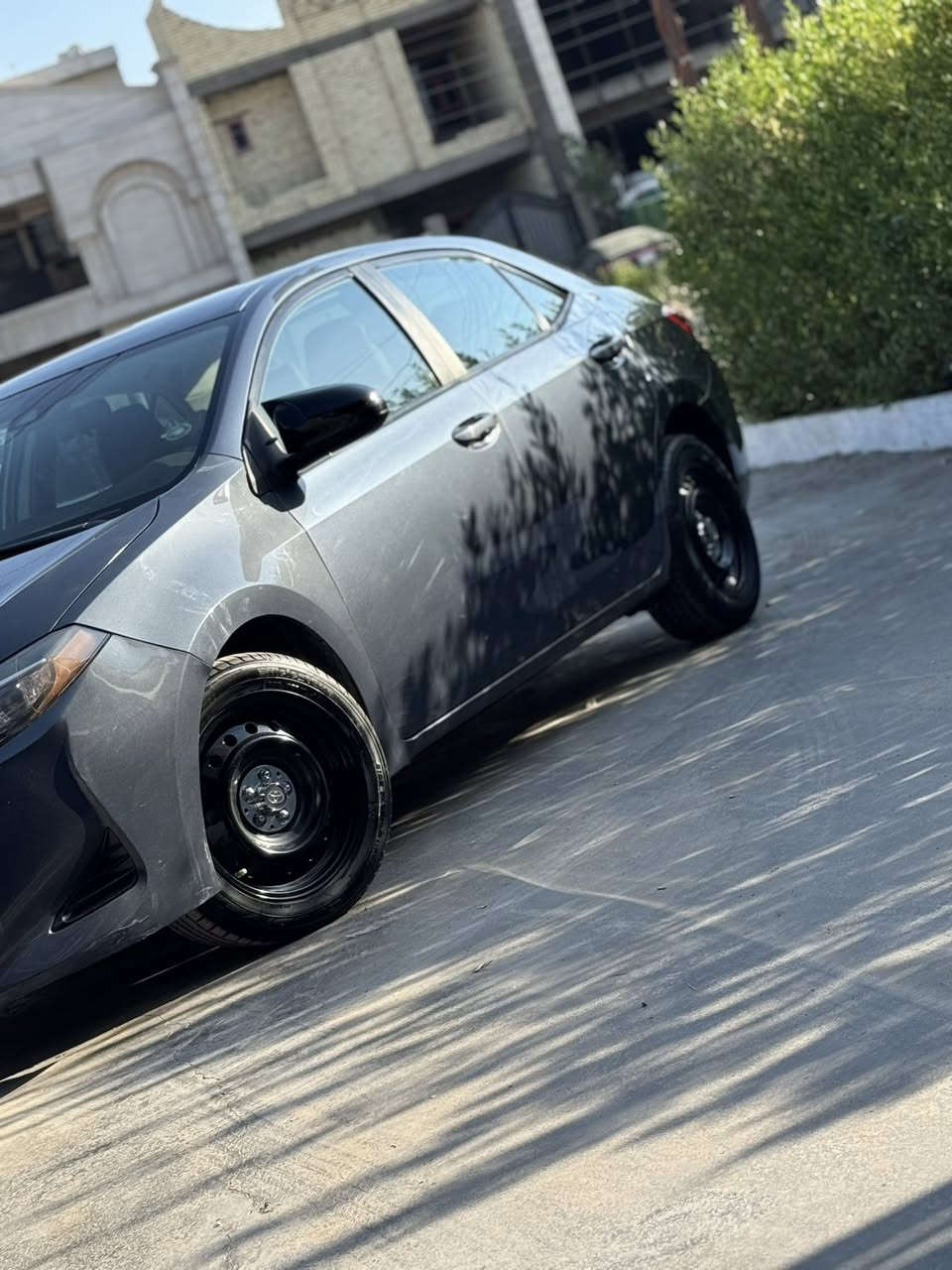 كورلا موديل 18  Le
رقم بغداد بسمي 
محرك 1800 
ماشية 32 الف 
صور الحادث مرفقة بالمنشور 
قطعة وحدة صبغ جاملغ السايق و بنيد تعديل بارد 
عليها تخم تاير و ويل جديد  و صدر امامي خلفي جديد ( سيارة جديدة ممتعوبة)
بغداد / الغزالية
 الاستفسار الاتصال : ***********  وتساب
