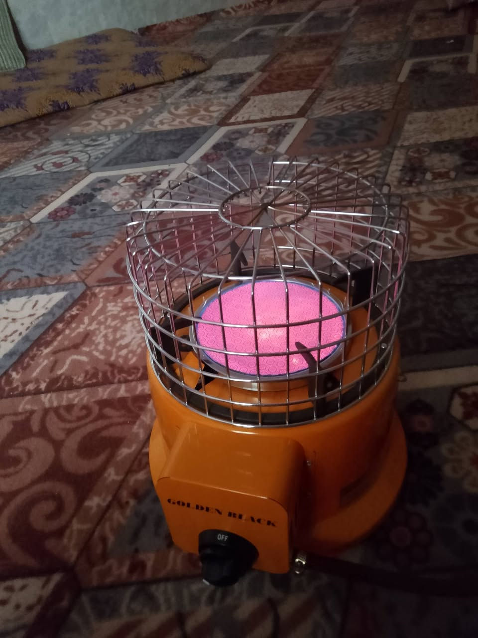 صوبه غازيه حرارة قويه مع منظم مع صونده سعره 45 اشراي يتصل  ***********
