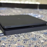 بلي 4 سلم اوربي  مع كامل الملحقات نضيف ما مفتوح ابد ولا واصل تصليح ويا...