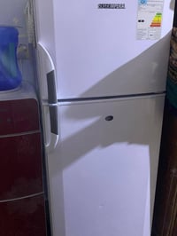 ثلاجه • المدينه الكياره ب • محتاجه تصليح