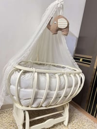 سرير اطفال • شبه جديد • الصليخ