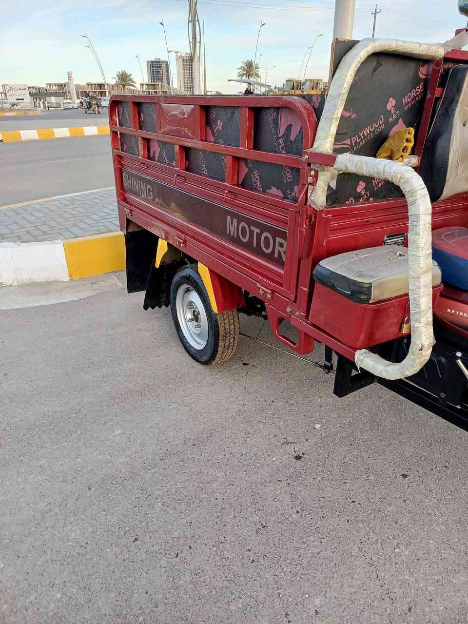 السلام عليكم ستوته للبيع موديل 23 مقمرقه مكانها الفلوجه السعر مليونين و700 بيها مجال ***********
