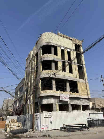 سلام عليكم نجار قالب وحداد جزع من عملي داخل الامين شارع المعلمين  متفرغ حالين شغلي قطعي وعل متر رقمي ***********
