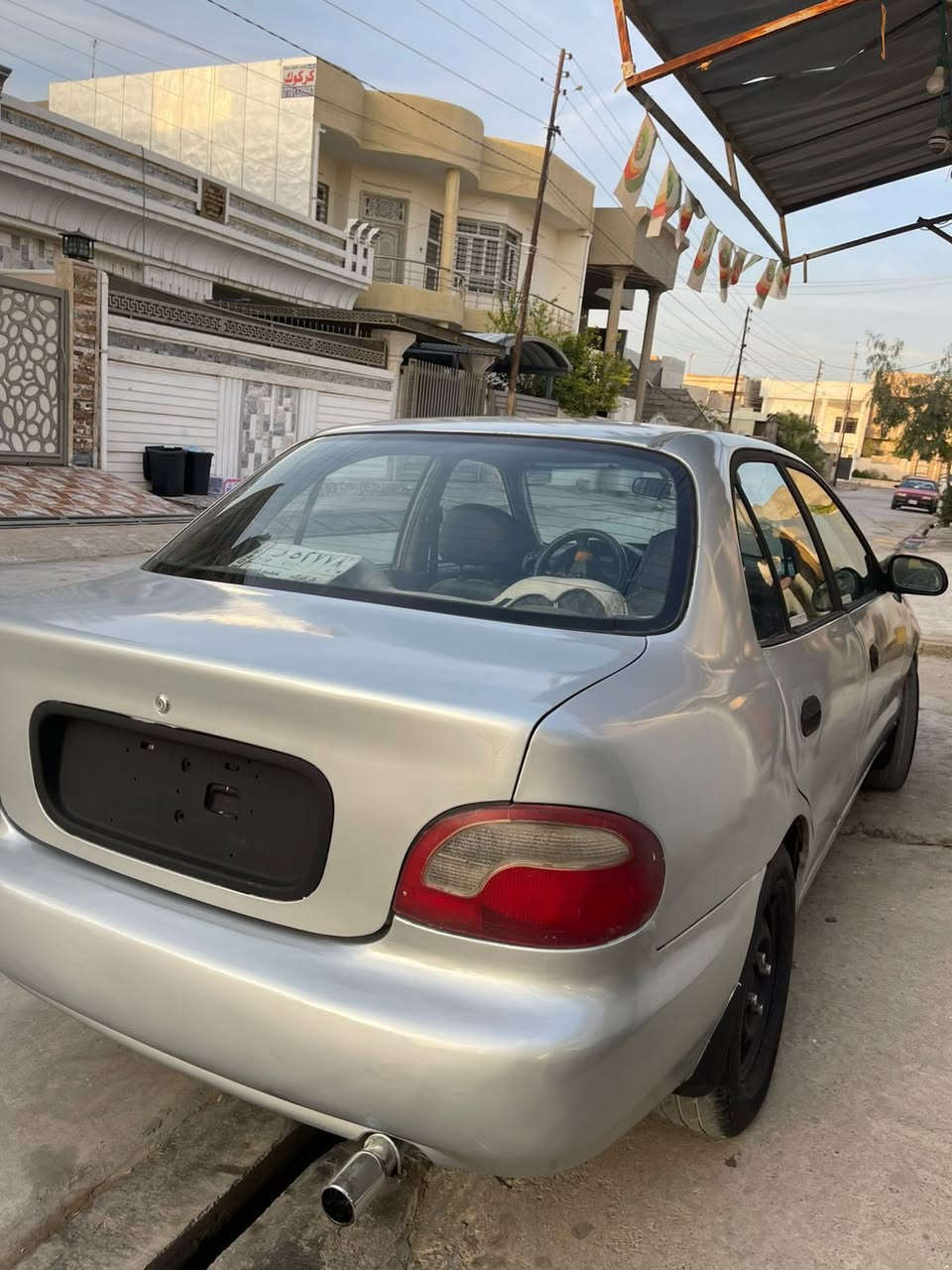 سلام عليكم اكسنت خليجي 1995 محرك جديد شرط بدون بخار تبريد تدفئة كوبون بانزين موجود سيارة كلش نضيف بدون ضربة سعر 34 بي مجال قليل ***********
