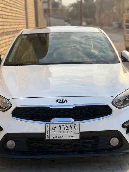 السلام عليكم 
سياره سيراتو وارد خليجي موديل 2021 نضافه فول سياره مكفوله عدا رصعه بالباب مال سائق موضح بالصوره
رقم بغداد حره سنويه بأسمي تحويل ثاني يوم
مواصفات فول فتحه سقف بانو راما 
تدفئه تبريد تحكم عدسه ألد عده درجات إلخ 
لون ابيض داخل بيجي نضافه تخبل 
بالعافيه على الي ياخذه 
للاستفسار اكثر 
الرقم:-***********
