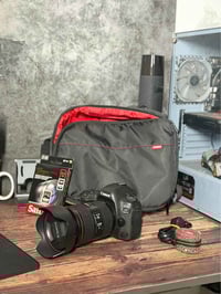 كانون 5D مارك IV • عدسة 24-105mm • ٦٨٠٠٠ شتر