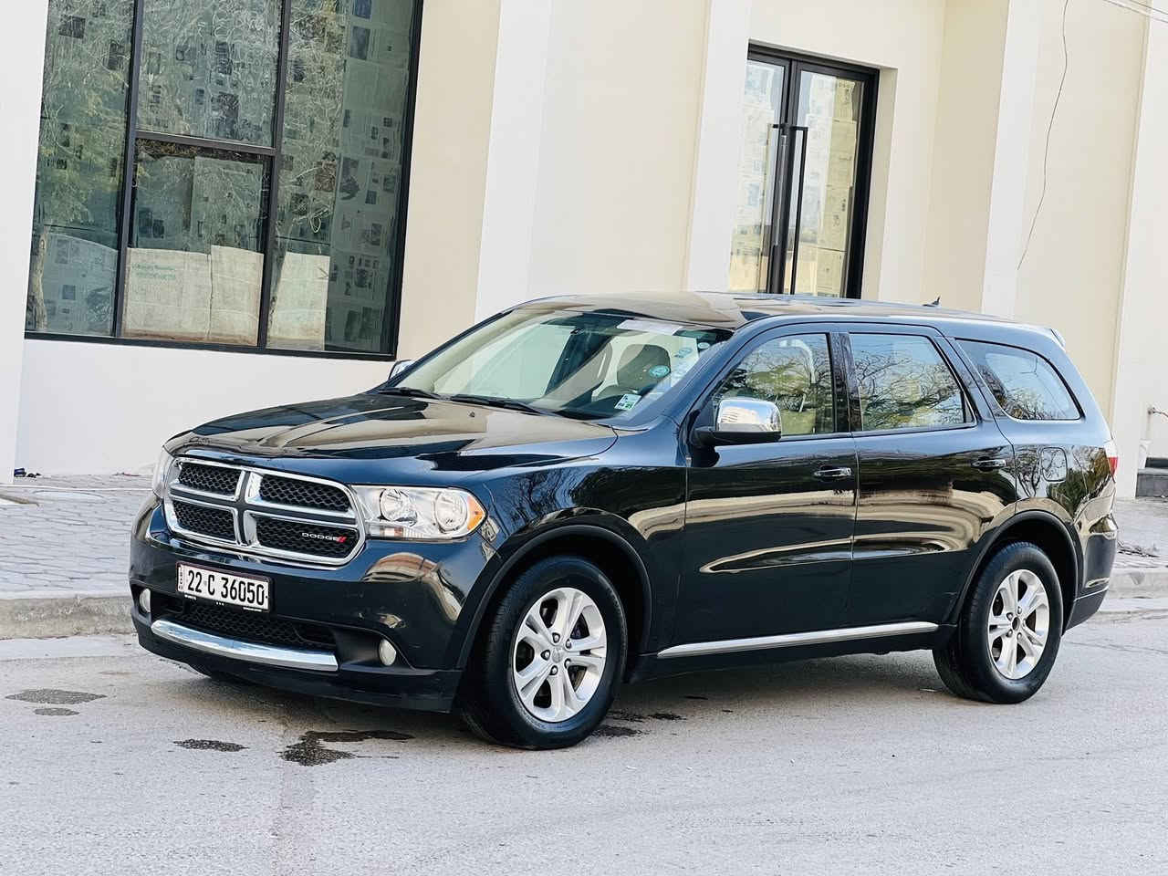 دورنكو مديل 2011 فول مواصفات سعر 145 وبيه مجال للاستفسار الاتصال  ***********  وارد مريكي جاملغ وبنيد بدون دواخل ولباقي كفاله عامه.  مواصفات فتحه سقف كشنات جلد تحكم ستيرن سبعه 7راكب ثلث قطع تبريد شاشه كامره دواره جنطه كهربائي حساسات خلفيه مري كهربائي كشنات كهربائي مكينه سته 6سلندر 3600 مكينه وكير مكفولات حداديه جديدهه تخم تاير جديد تبريد شغال ثلج سياره جديده وجاهزه وأي نقص مابيهه رقم أربيل نكليزي سنويه لل 29 تحويل وكاله مضمونه مكان سياره كربلاء
