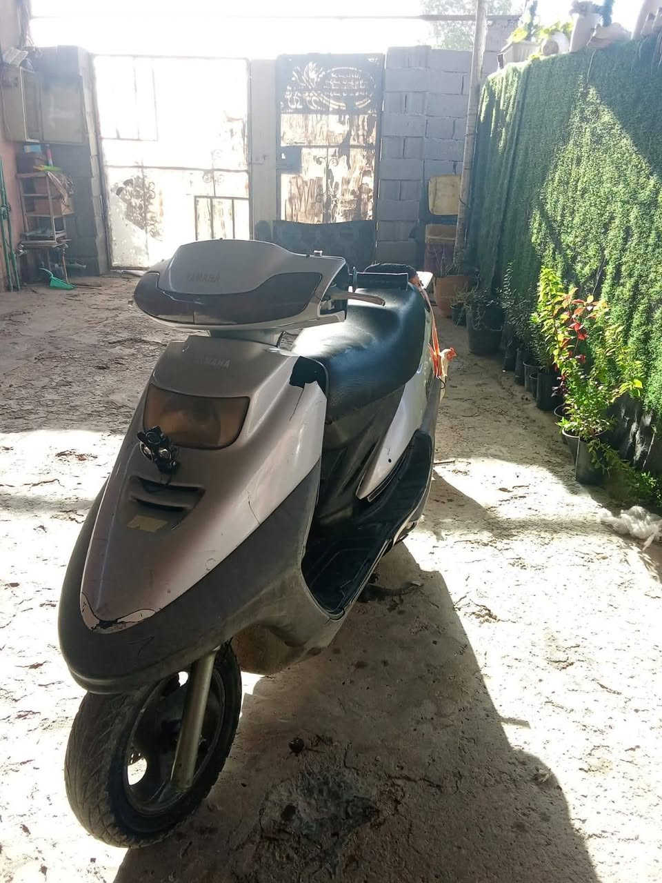 سلام عليكم ياباني اصلي فضائي مكينه قائمه كهربائيات كلها شغاله العيب بس بالماكينه  مكان بغداد البلديات  ***********
