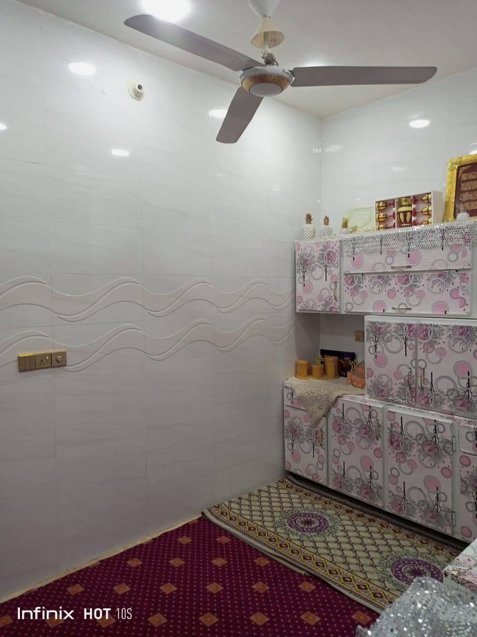 بيت لبيع ١٠٠مربعه بحي
الوحده قرب شارع الزهور 

 كامل الخدمات

يحتوي 

استقبال 

وصاله

وغرفة نوم 

ومطبخ 

وصحيات عدد2

خارجيه وداخلية  

كونكريت مسلح بناء 2024

الاستفسار ***********

***********7

او مراجعة مكتبنا الكائن في الديوانية الجزائر شارع المطاعم قرب صيدليه عالم الدواء اذا ارت بيع عقار او بناء اوترميم اوتنفيذ ما عليك فقط مراسلتنا 

المطور العقاري
