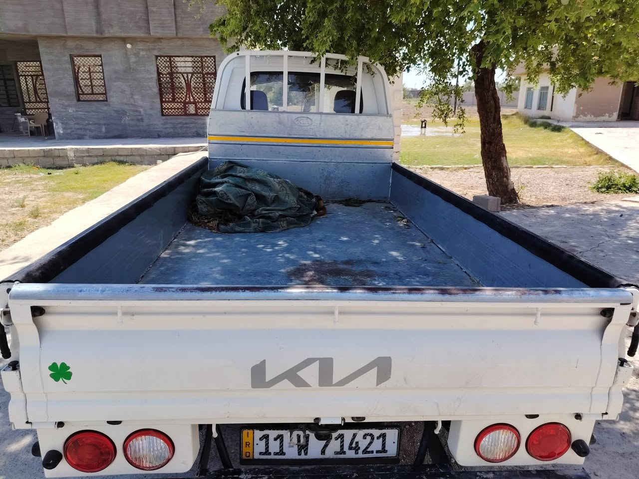 سلام عليكم كيه موديل 22سياره مكفولة كفاله عامه معنه الكلامه رقم بغداد نكليزي بسمي مكاني بغداد سعر142وبيه مجال بصيط***********/***********
