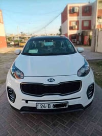 #للبيع سبورتج موديل ٢٠١٨ خليجية مكفولة كفالة عامة مكينة ٢٠٠٠ دوش تبريد...