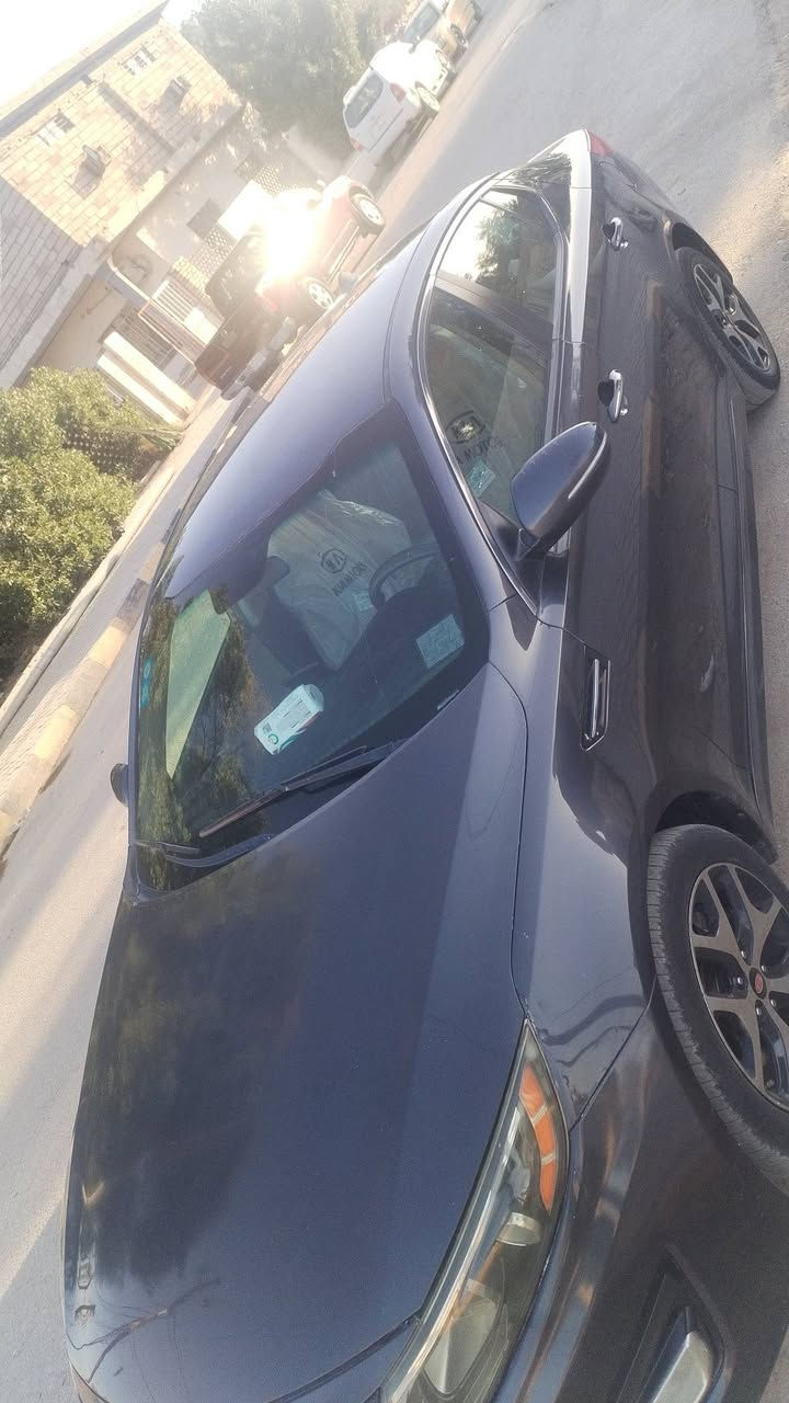 كيا اوبتما
محرك gdi 2400 
كير اوتماتيك ٦ سرعات
موديل 2015 
سياره وارد امريكي صبغ جاملغ امامي وبنيد وجاملغ كيلير
ماشيه ١٩٠
مدوشمه جديد
رقم  واسط مشروع وطني
مكينه جديده
تبريد ثلج
تخم تاير سياره خير من الله
السعر ١١٠ وبيها مجال 
مكان السياره كوت مركز المدينه لاستفسار الاتصال على الرقم *********** او ***********
