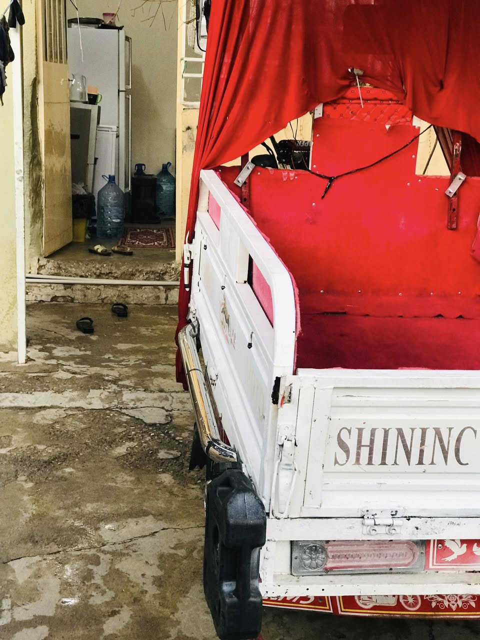 سلام عليكم ستوته للبيع موديل 22 محرك 24شرط اي عيب مابي ركبه اي عيب مابي مكان كركوك حي عسكري الشراي يجي خاص سعر1350بي مجال للطيبين


**إذا كنت صاحب هذا الإعلان وتريد حذفه لأي سبب، رجاءا أرسل رسالة إلى الدعم الفني**