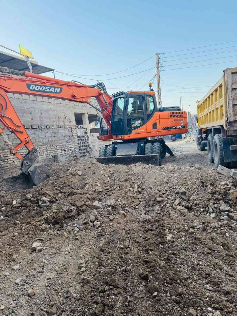 مستعدون لتنفيذ جميع أعمال الهدم ورفع الأنقاض، بالإضافة إلى:
✅ هدم الدور والمباني القديمة
✅ قطع البيوت المشتركة
✅ تگشير الجدران وقلع الأرضيات
✅ تجهيز كافة مواد البناء بأفضل الأسعار
💰 أسعار مناسبة – 💪 سرعة في الإنجاز – ✅ التزام بالمواعيد
📍 الخدمة متوفرة في بغداد فقط
📞 للاستفسار أو الحجز، راسلونا عبر الصفحة أو تواصلوا معنا على واتساب أو الاتصال مباشرة:
📱 ***********
📱 ***********
📱 ***********
