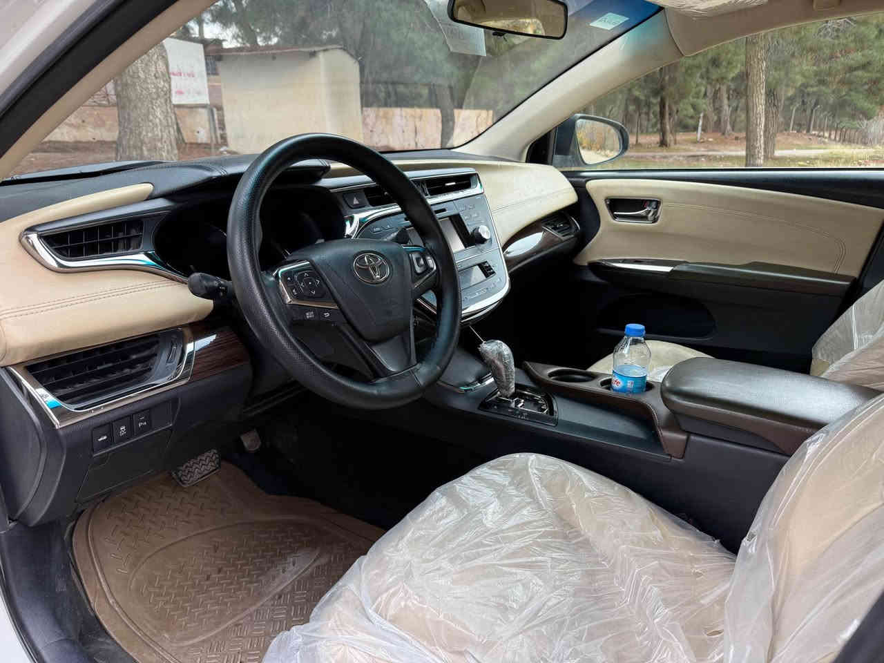 TOYOTA AVALON 2013 XLE خليجي
افلون 2013 خليجي 
الضرر بونيد بخ و شبر تعديل ع بارد بدون دواخل 
كير محرك تايرات باتري بشرط
رقم هزه سنويه جديد 
مكان السيارا دهوك
ماشيه 180 
السعر 168 ومجال بسيط 
للستسفار//
***********
***********

موصفات///
بصمه 
بصمت ابواب
تحكمات ستيرن
كشنات جلد
كشنات هيتر
حساسات امامي
حساسات خلفي دهوك, العراق
