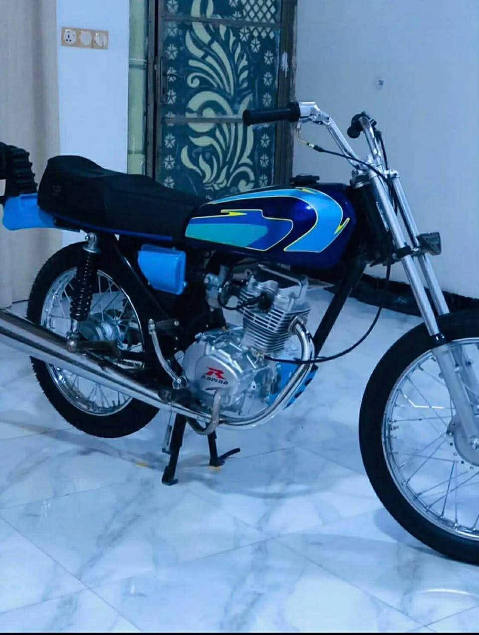 السلام عليكم اخوان دراجه تعمير جديد مكينه رابيدو وشاصي 2025 مع منفيس موجود اخوان اللي يريده يتصل بدون خاص رقم ***********
