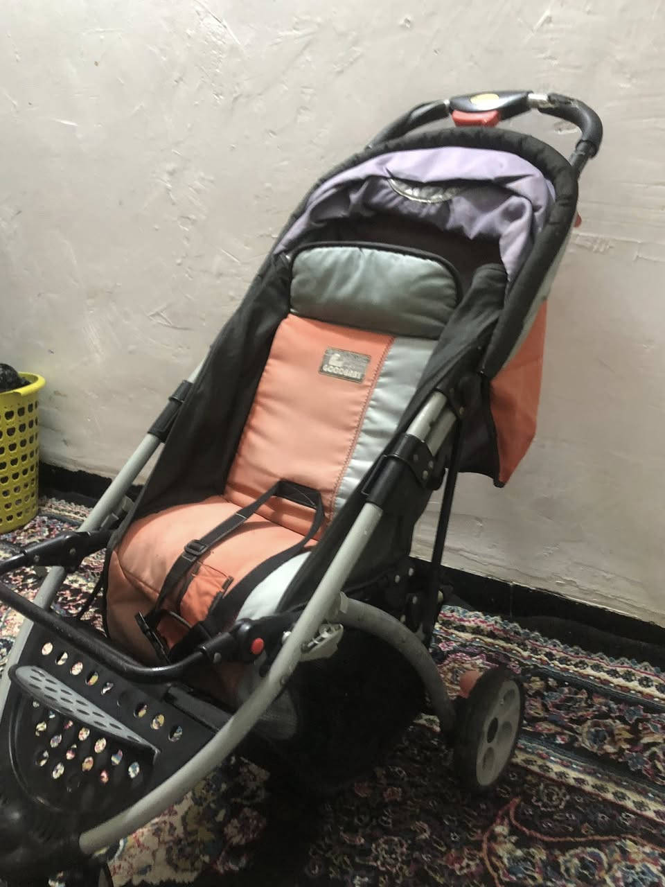 عربانه اطفال نظيفه كلشي ما بيها سعرها 35 مكاني بغداد الشماعيه *********** فقط واتساب
